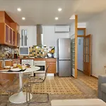 Bbarcelona Perill Flat Barcelona